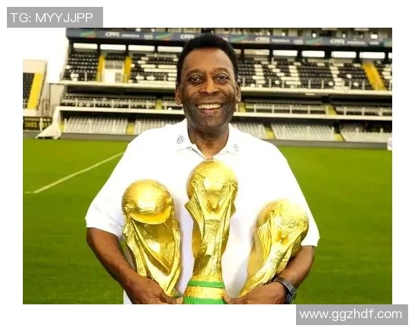 全球雕像最多的足球明星揭晓他的传奇人生与成就